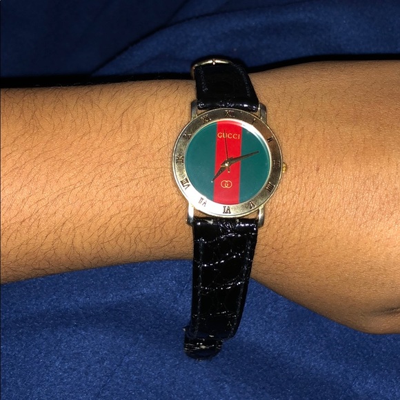 Vintage 80’s Gucci Watch. - Picture 1 of 3